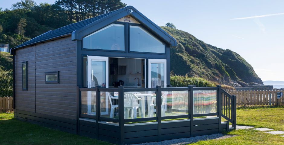 New beach-fronted cabins now open at Pentewan Sands